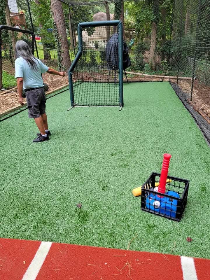 Neat Batting Cage w Auto-Fed Pitching Machine in Lilburn, GA photo 2