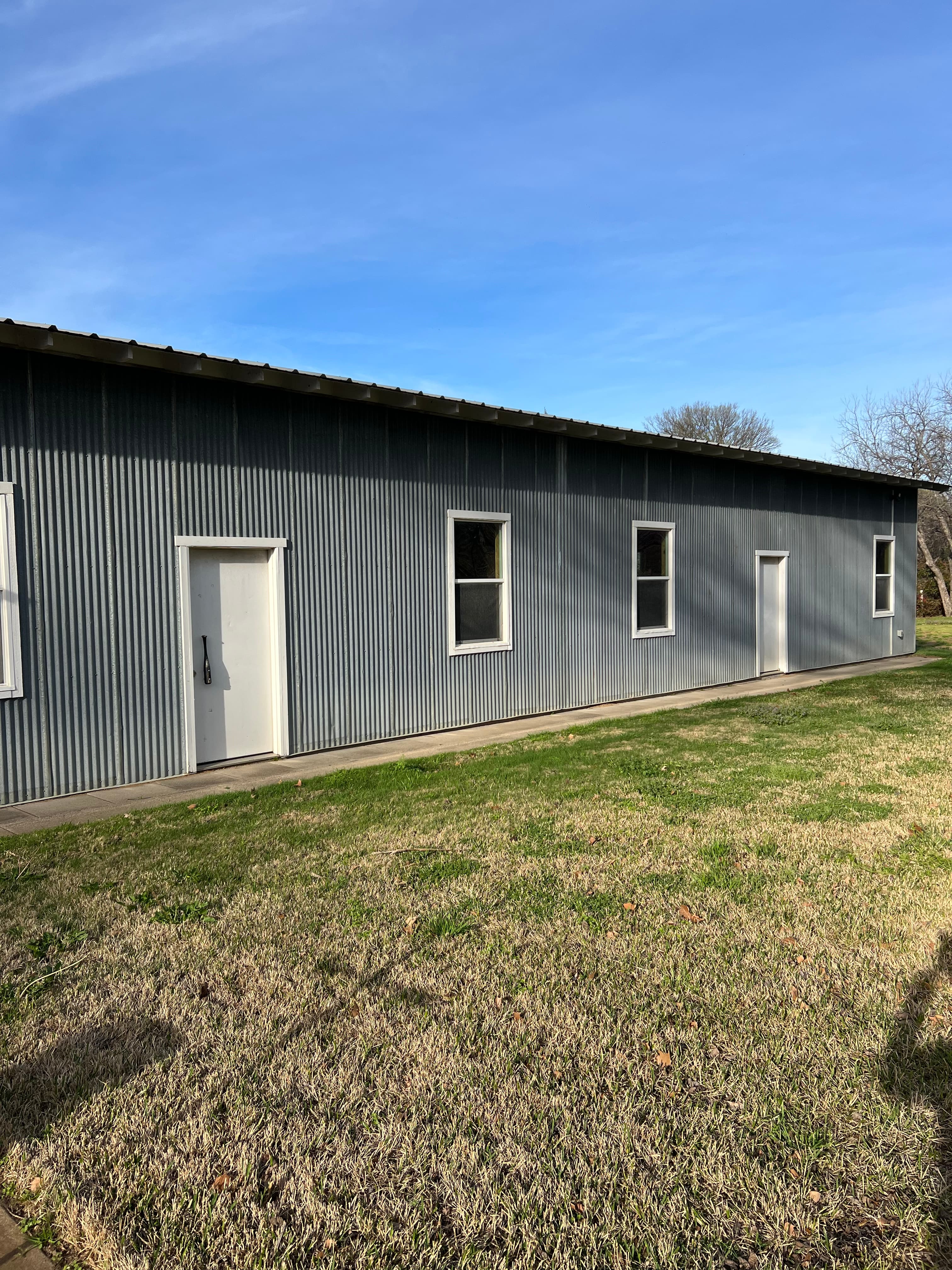 Outdoor-Covered in Grand Prairie, Grand Prairie - View 4