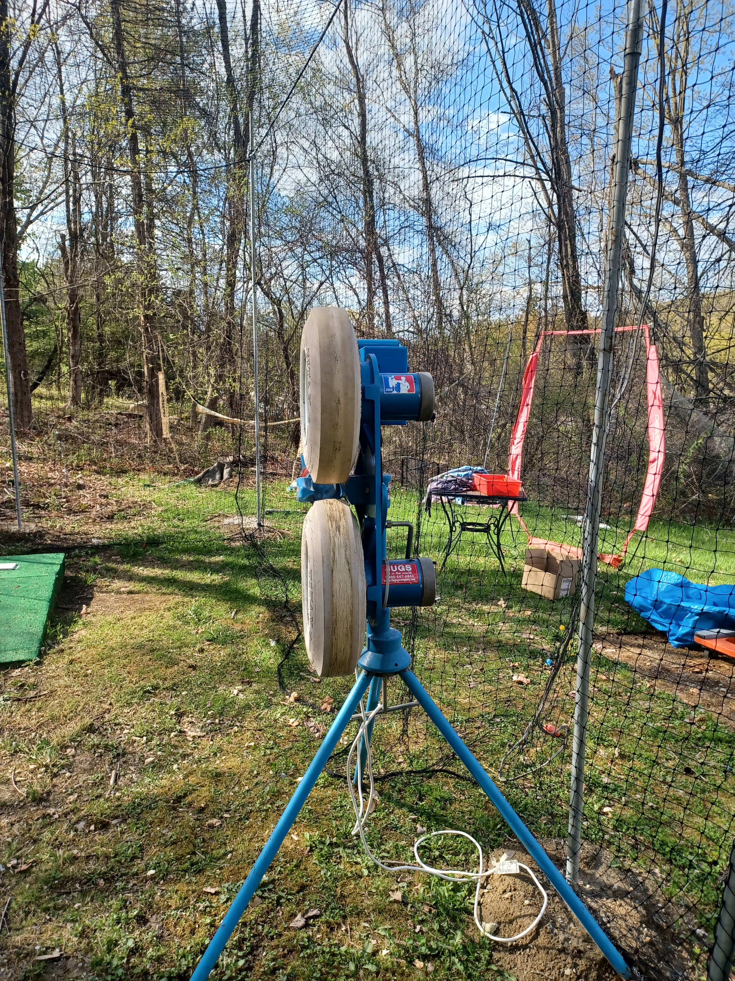 Outdoor-Uncovered in Holmes, Holmes - View 3