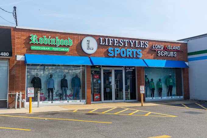 Lifestyles Sports Batting Cage in Wantagh, NY photo 2