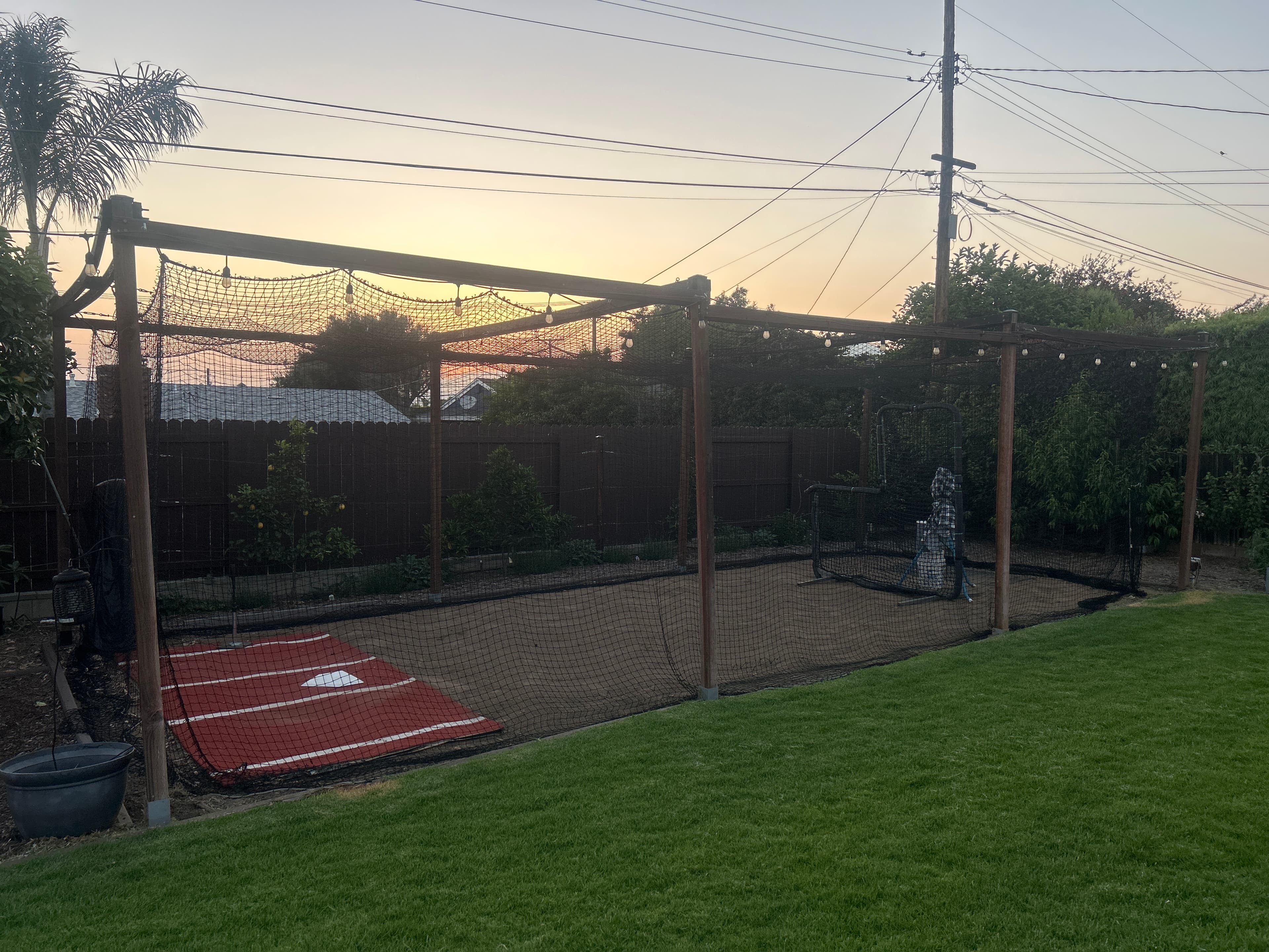 Outdoor-Uncovered in Claremont, Claremont - View 2