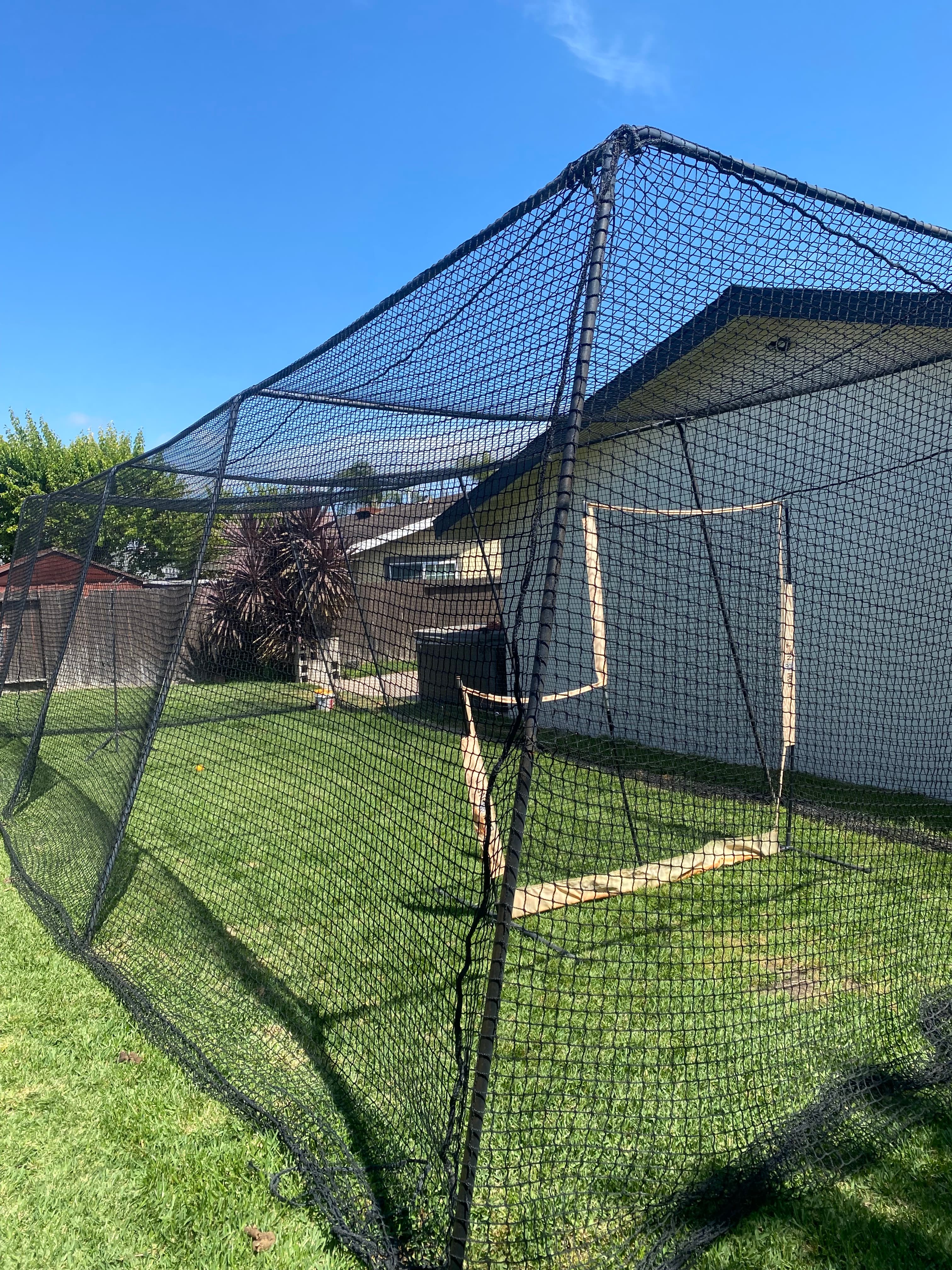 Kaimu Dr cage - Batting cage rental in Huntington Beach, CA